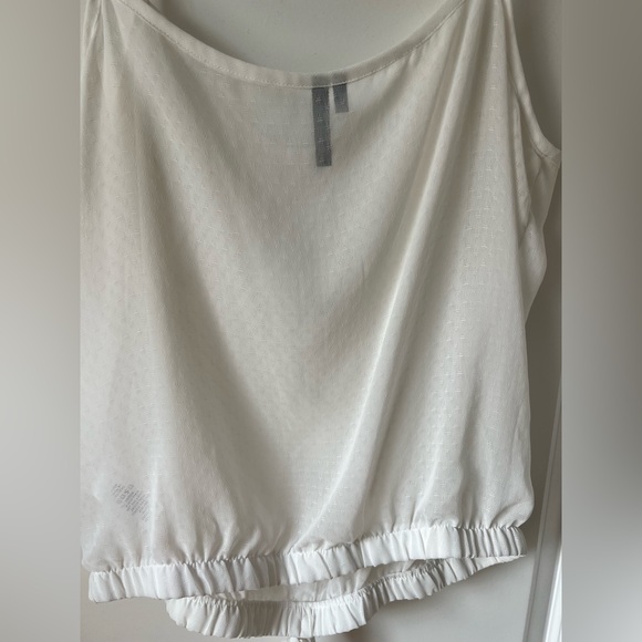 **Maurice’s Sheer Ruffle Tank, Small - Picture 5 of 9